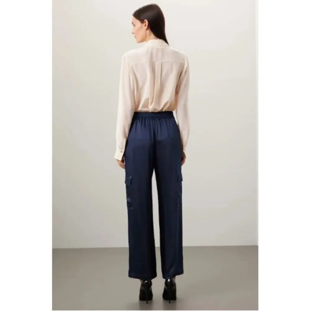 Michael Kors Satin Cargo Pants • Designer Luxe Utility Chic Sz S - Picture 3 of 9